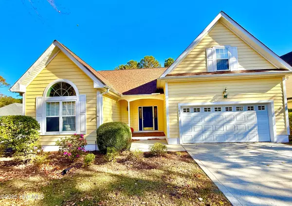 621 Riverwood DR SE, Bolivia, NC 28422