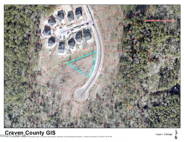 New Bern, NC 28562,7014 Bayberry Park DR