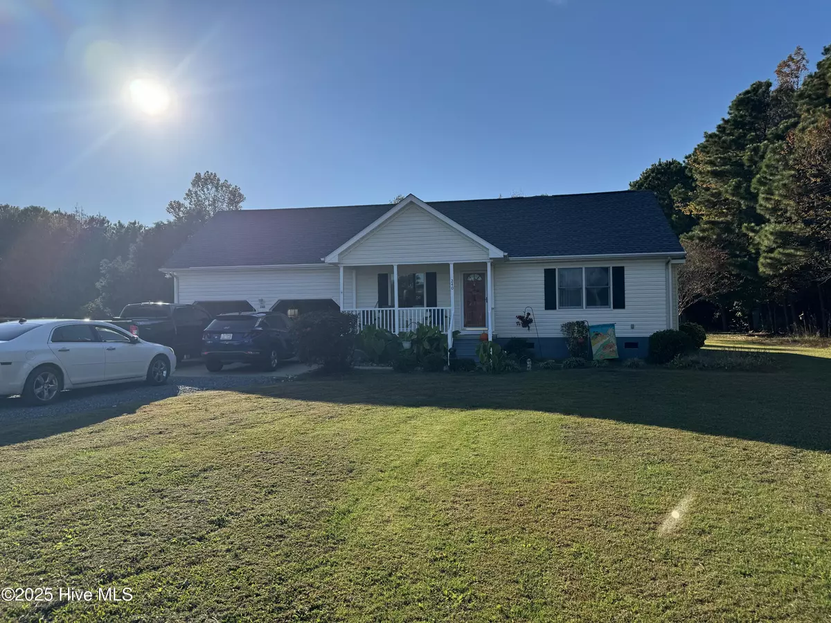 Knotts Island, NC 27950,240 Woodleigh RD