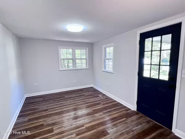 Southport, NC 28461,403 N Howe ST