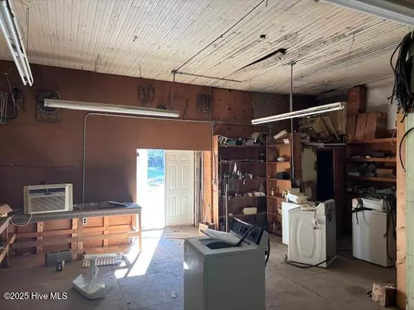 Fremont, NC 27830,116 E Main ST