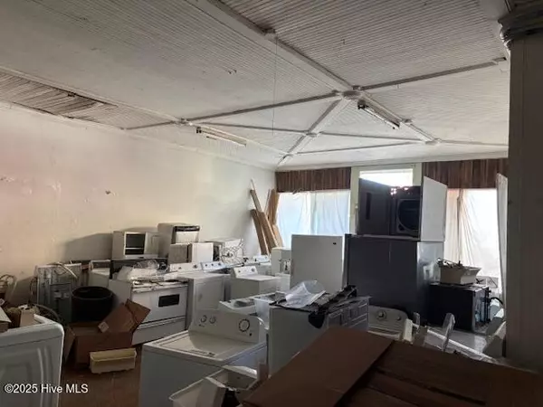 Fremont, NC 27830,116 E Main ST