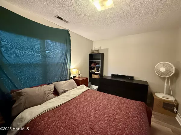 Jacksonville, NC 28546,368 Hunting Green DR