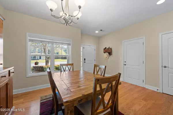 Jacksonville, NC 28540,201 Murifield DR