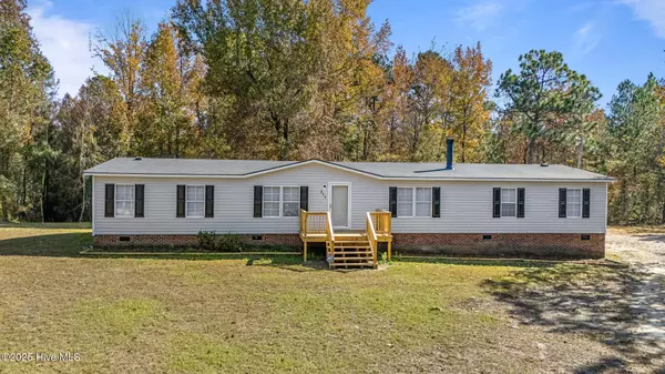 211 Crabtree PL, Carthage, NC 28327