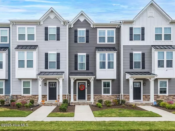 Moyock, NC 27958,302 Lydia ST