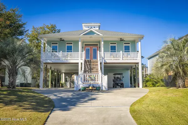233 NE 36th ST, Oak Island, NC 28465