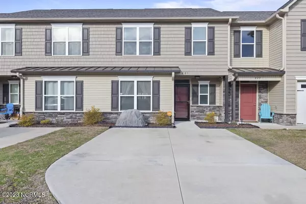 221 Boyington Place RD, Midway Park, NC 28544