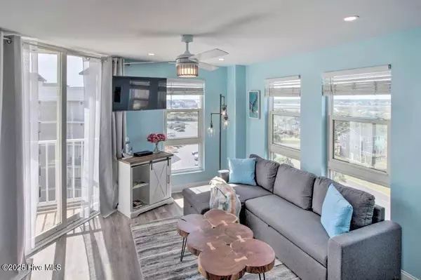 North Topsail Beach, NC 28460,2000 New River Inlet RD #Unit 3501