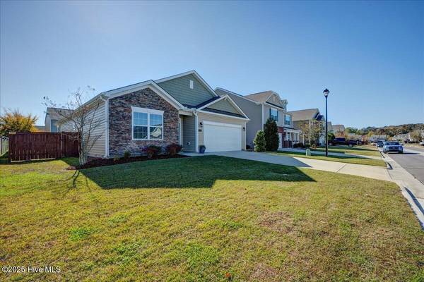 New Bern, NC 28560,410 Isabelle ST