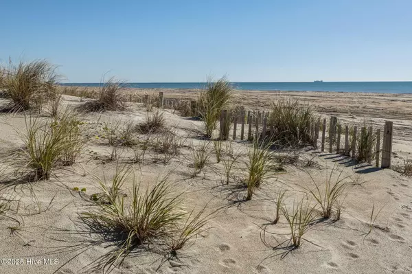 Atlantic Beach, NC 28512,100 Dunes AVE #A