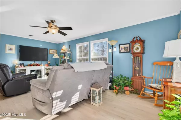 Ocean Isle Beach, NC 28469,1617 Gate 1 DR SW