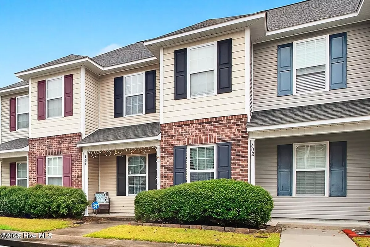 Jacksonville, NC 28546,404 Falls CV