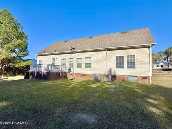 Kinston, NC 28504,2917 Laurel Ridge LN
