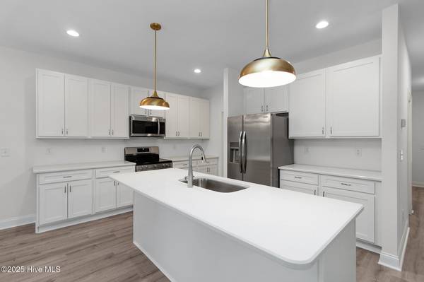 Morehead City, NC 28557,357 Mccabe RD