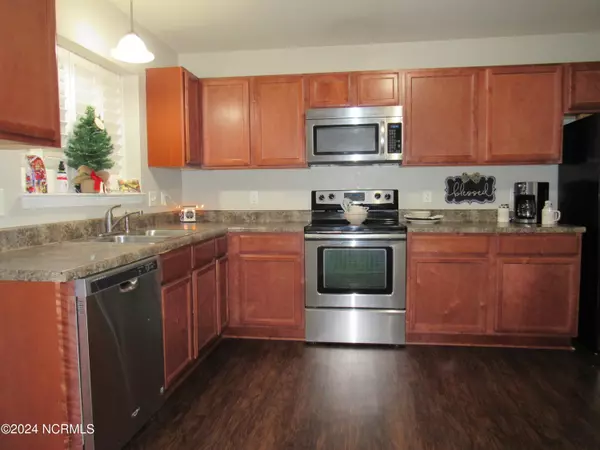 Jacksonville, NC 28540,132 Greenford PL