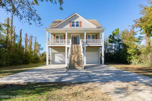 306 Joan CT, Beaufort, NC 28516