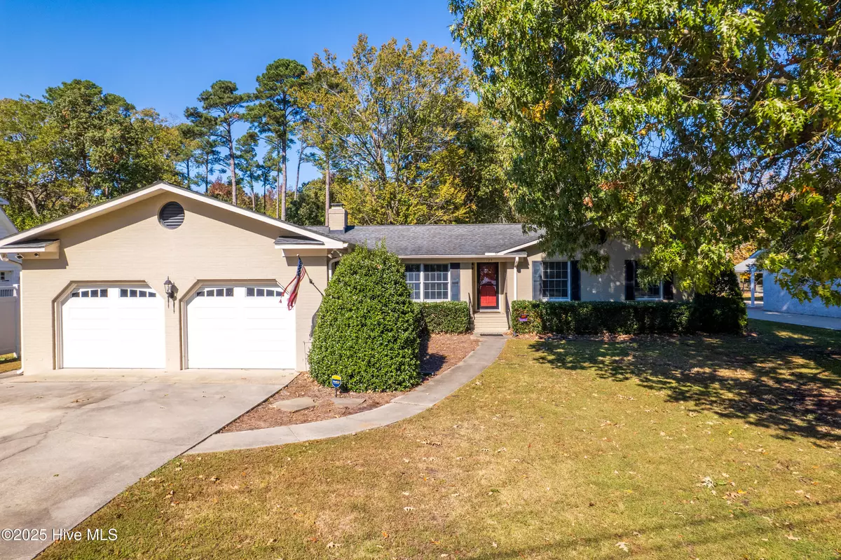 Edenton, NC 27932,129 Country Club DR