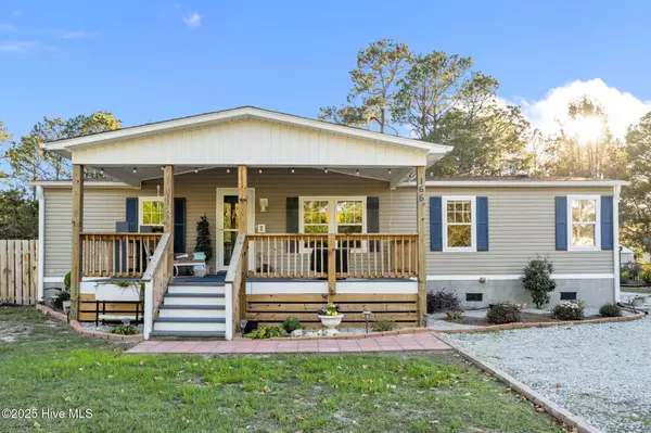 Hampstead, NC 28443,166 Watts Landing RD