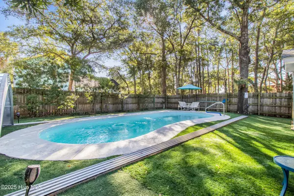 Oak Island, NC 28465,120 SW 7th ST