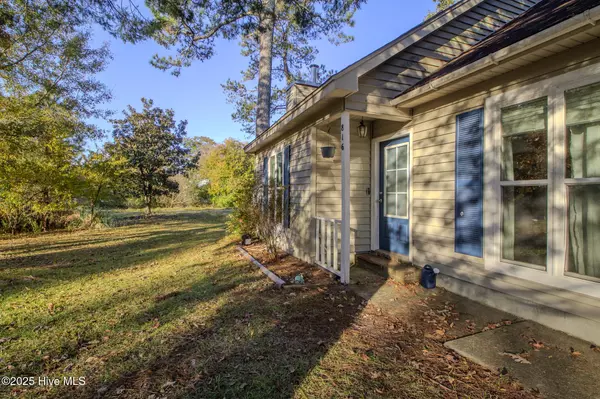 Jacksonville, NC 28540,816 Mill River RD