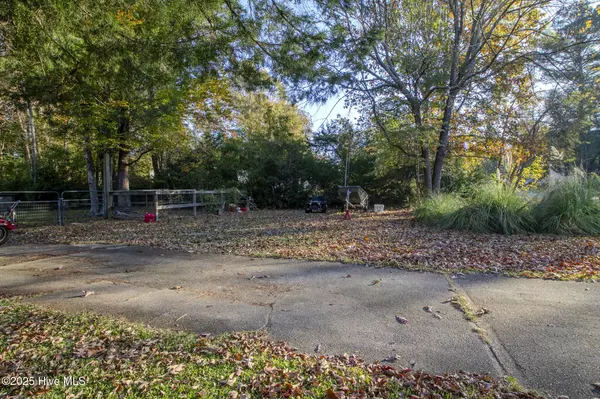 Jacksonville, NC 28540,816 Mill River RD