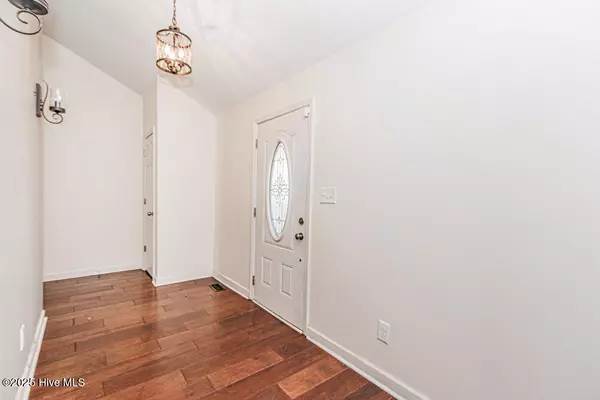 Tarboro, NC 27886,2141 Mcnair RD