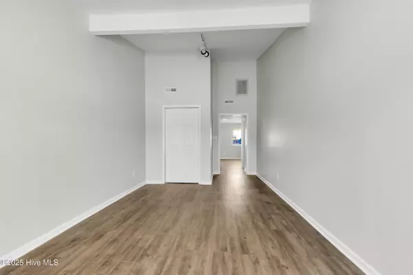 New Bern, NC 28562,18 Harbour WALK