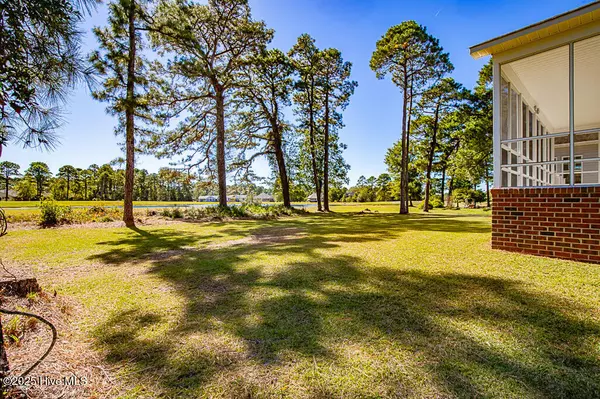 New Bern, NC 28560,2011 Caracara DR