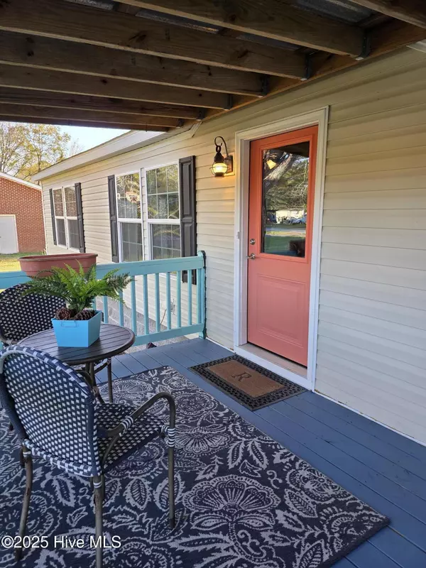 Beaufort, NC 28516,1873 Highway 101