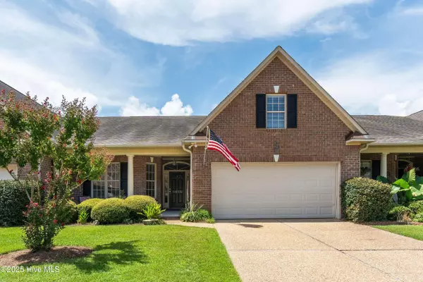 3035 Braewood CT #102, Leland, NC 28451