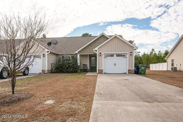 168 Pine Hollow RD, Holly Ridge, NC 28445