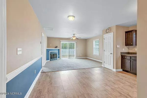 Holly Ridge, NC 28445,168 Pine Hollow RD