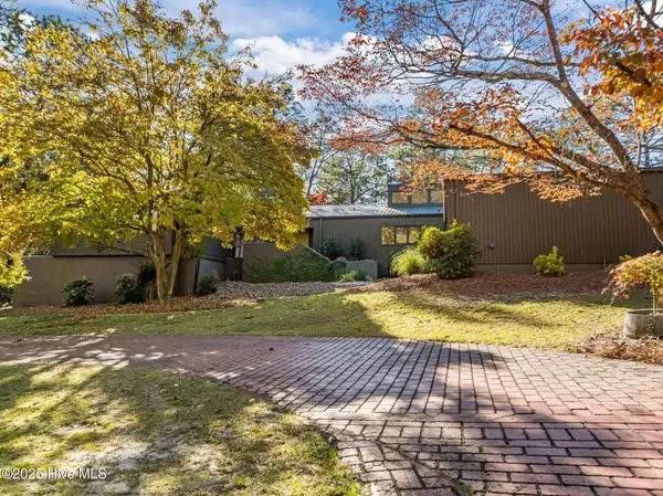 Pinehurst, NC 28374,75 Lake Dornoch DR