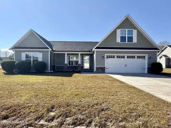 201 Stonebridge CT, Maysville, NC 28555