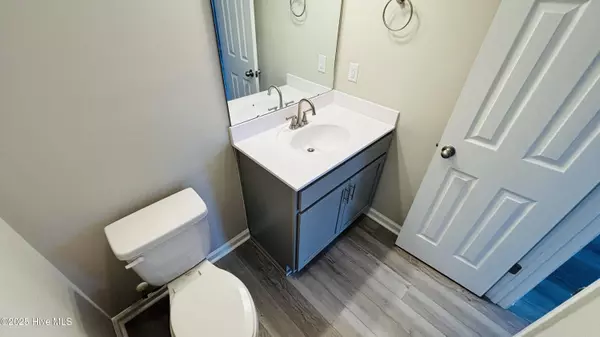 Greenville, NC 27834,1151 Cross Creek CIR #D