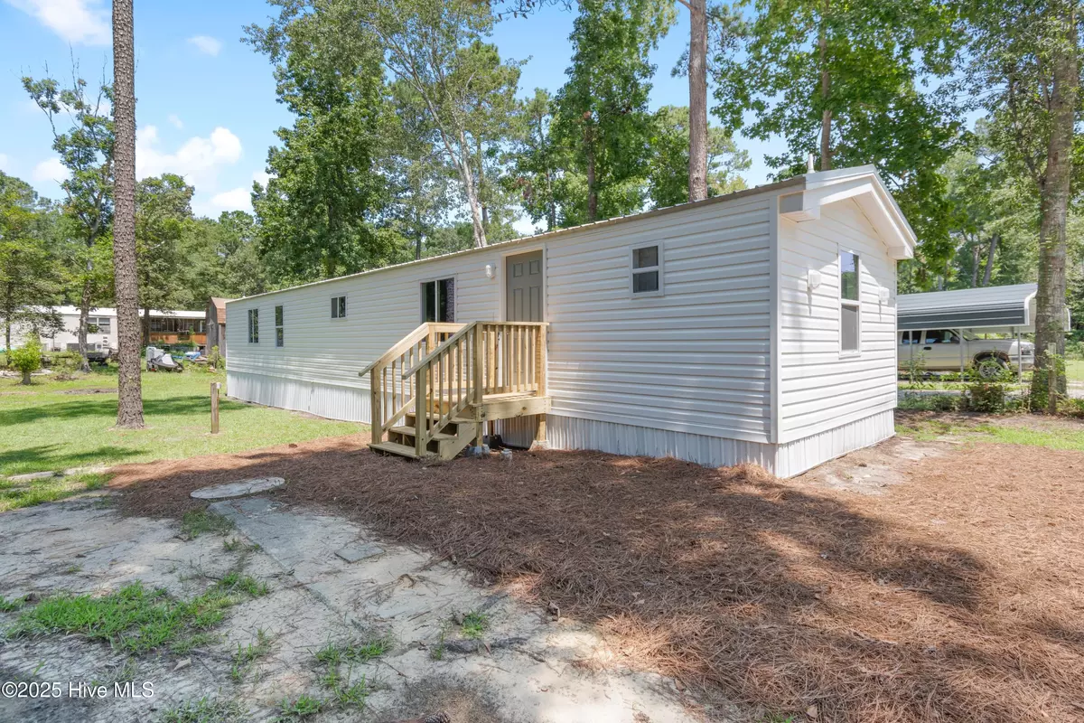 Supply, NC 28462,658 Westwind DR SW