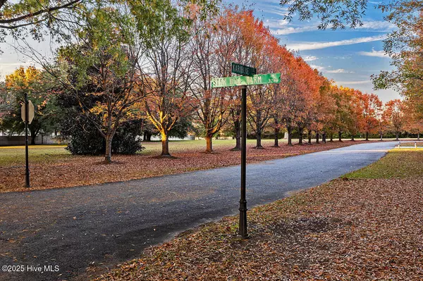 Greenville, NC 27834,3100 Kariblue LN