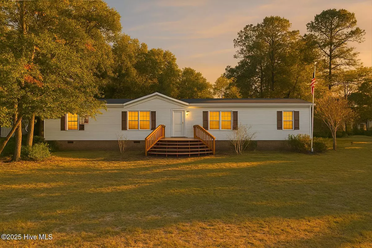 Bolivia, NC 28422,685 Beachwood DR SE