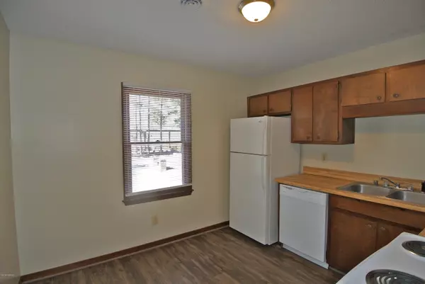 New Bern, NC 28562,1106 Karen DR #G