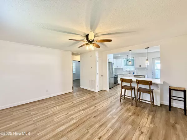 Edenton, NC 27932,201 Hawthorne RD