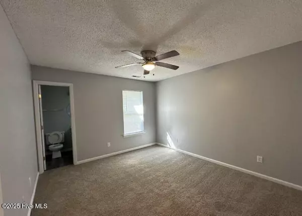 Midway Park, NC 28544,205 Live Oak CT