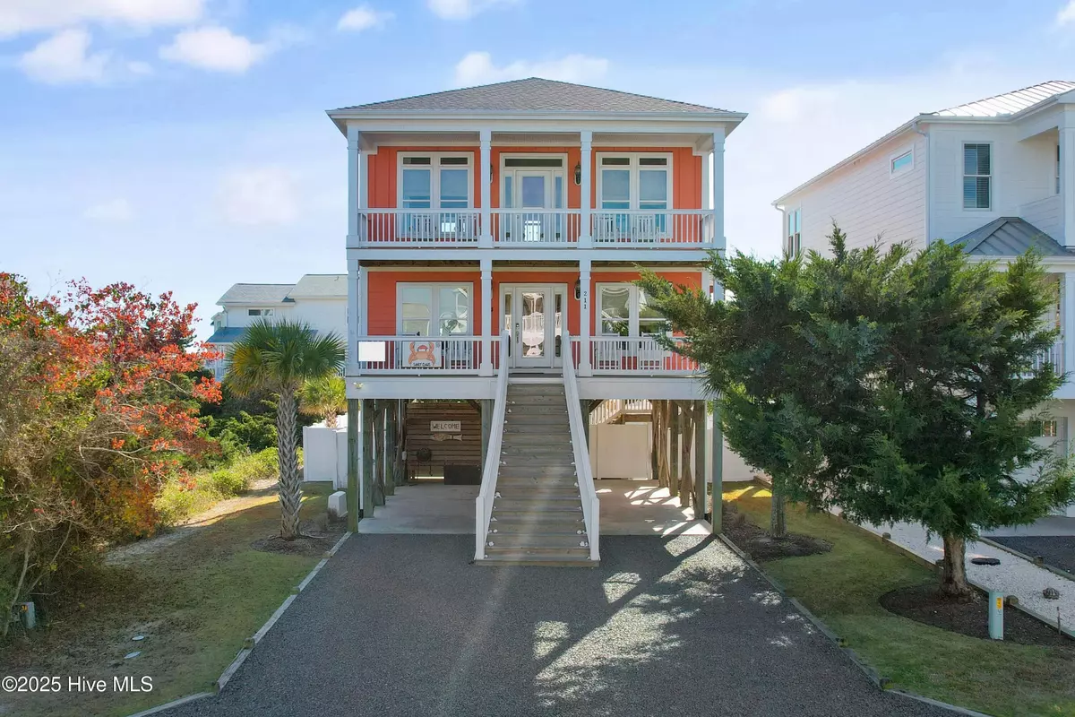 Holden Beach, NC 28462,211 Brunswick AVE W