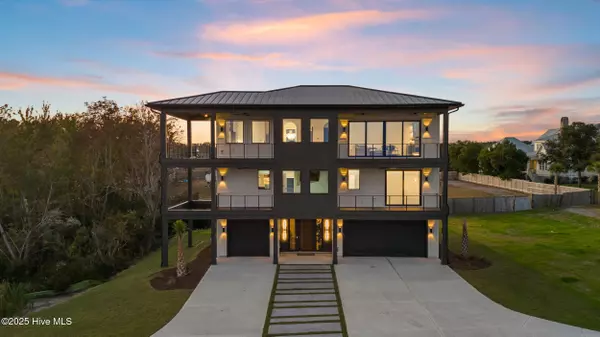 Hampstead, NC 28443,141 Dogwood LN