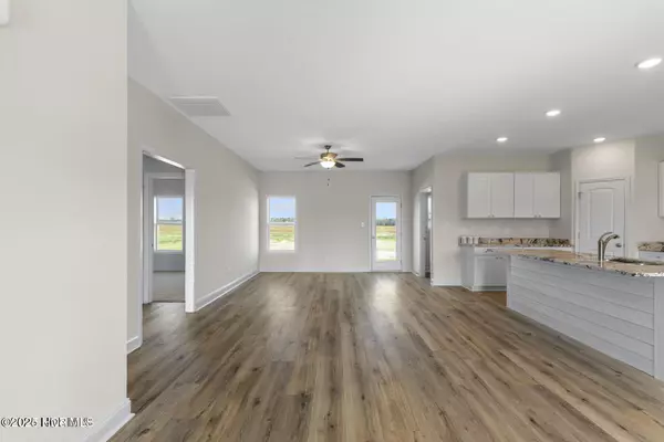 Jacksonville, NC 28540,128 Brown RD