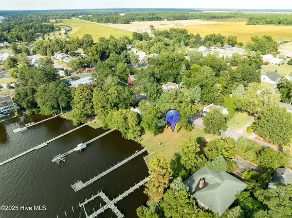 Bath, NC 27808,119 S Main ST