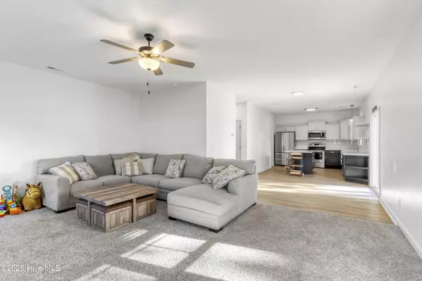 Holly Ridge, NC 28445,107 Anderson AVE