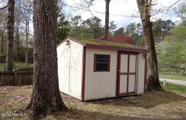 Jacksonville, NC 28540,141 Denise DR