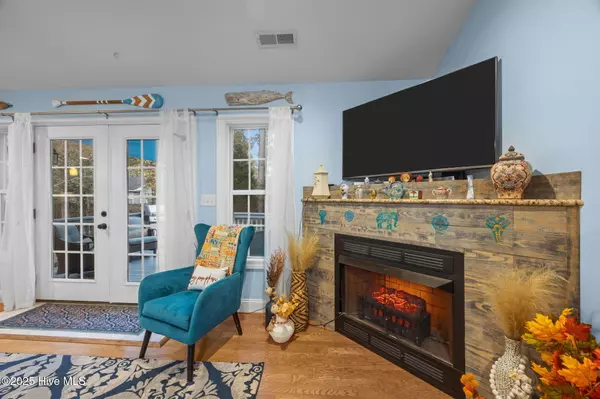 New Bern, NC 28562,105 Seafarers CT