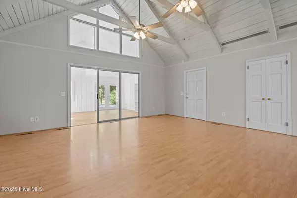 Whispering Pines, NC 28327,53 Pine Lake DR